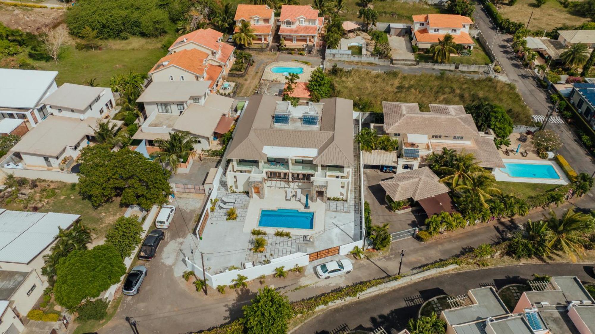 Two Villas Тамарин Экстерьер фото